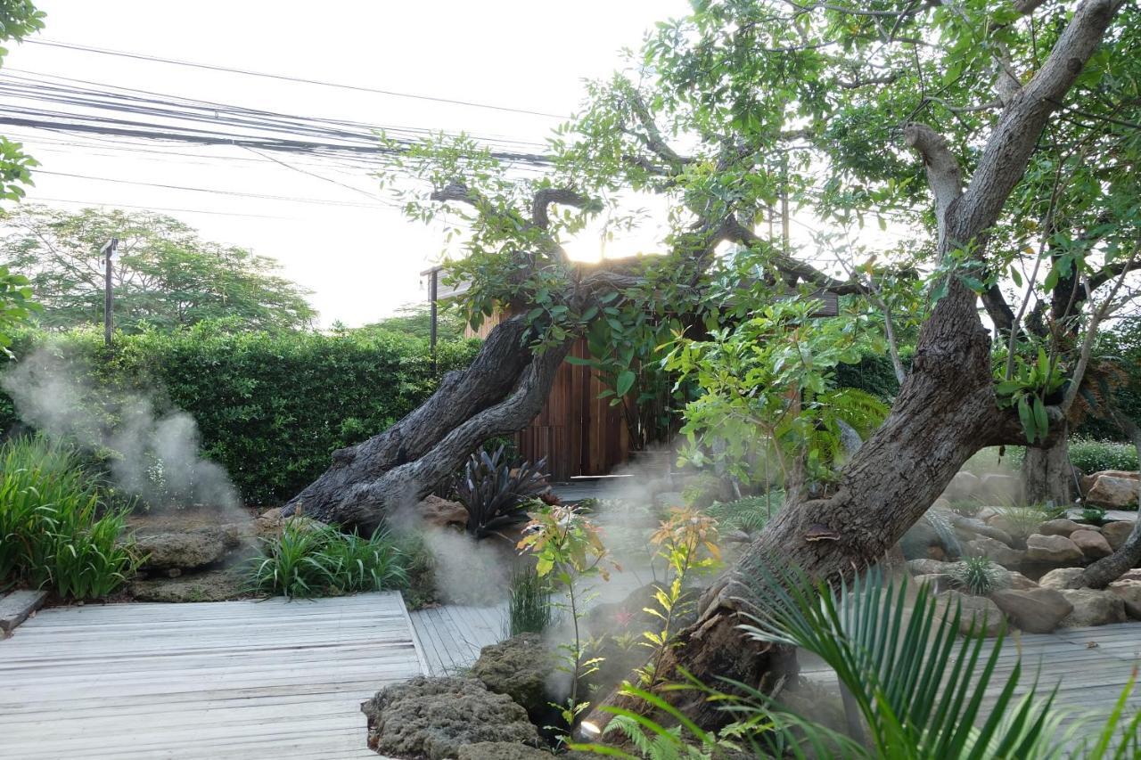 Interpark Hotel & Residence, Eastern Seaboard Rayong Extérieur photo